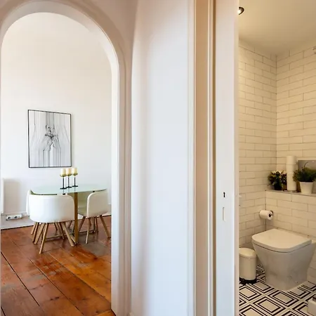 Apartamento Bridge View Balcony, Near Lx Factory And Belem Lisboa